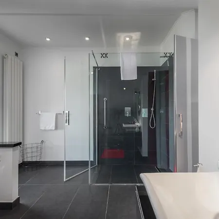 Bella, With Heated Pool Villa *