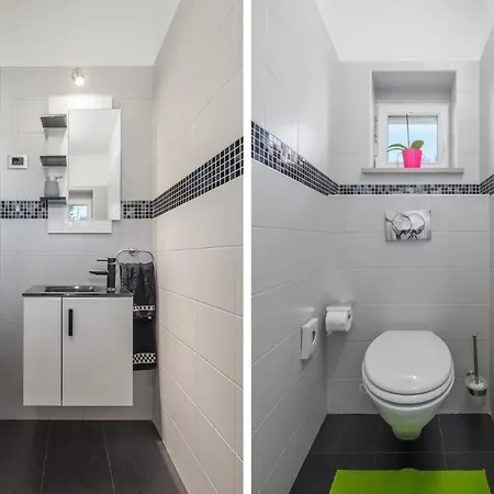 Villa Bella, With Heated Pool