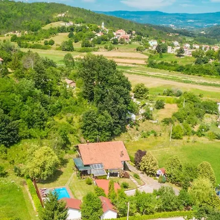 Villa Bella, With Heated Pool *