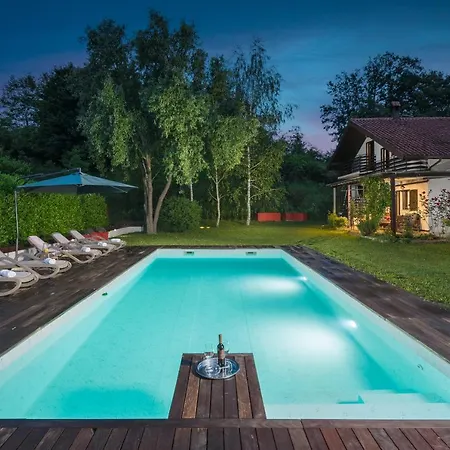 Bella, With Heated Pool Villa *