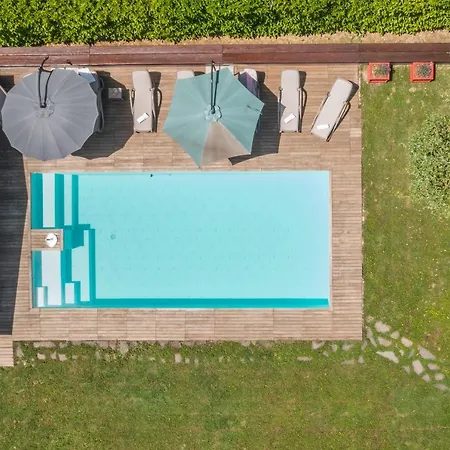 Bella, With Heated Pool Villa Cerovlje