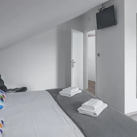 Bella, With Heated Pool * Cerovlje