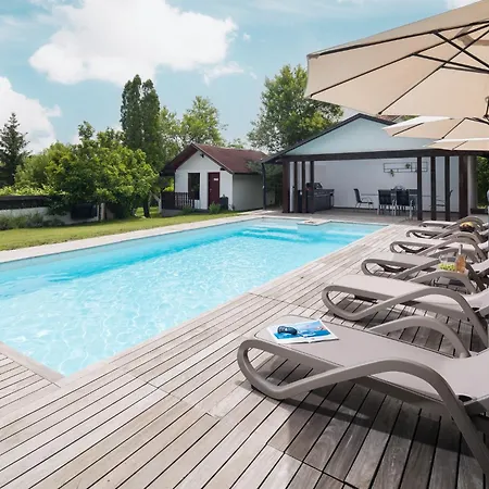 Bella, With Heated Pool *