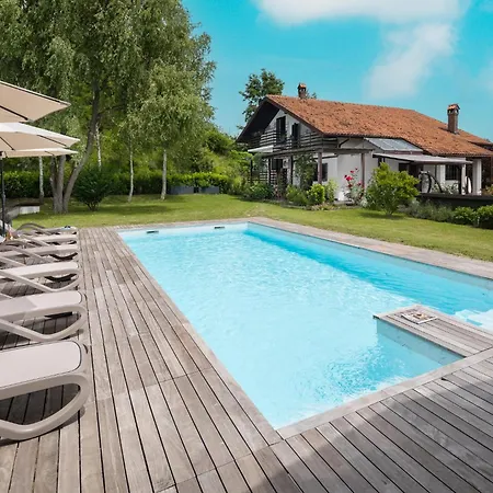 Villa Bella, With Heated Pool