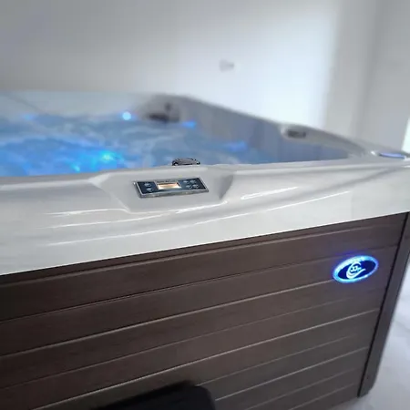Bella, With Heated Pool