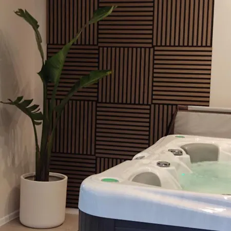 Βίλα Bella, With Heated Pool *