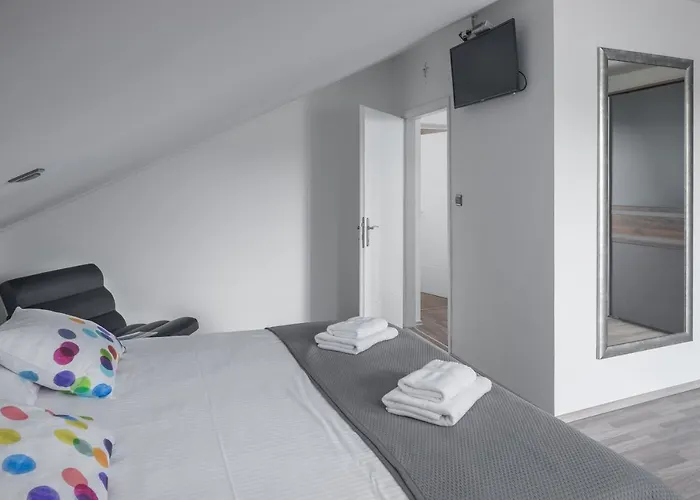 Bella, With Heated Pool * Cerovlje