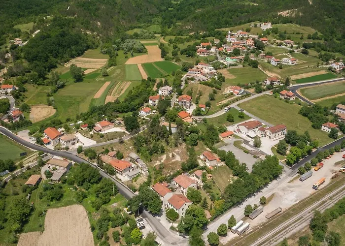 Bella, With Heated Pool * Cerovlje