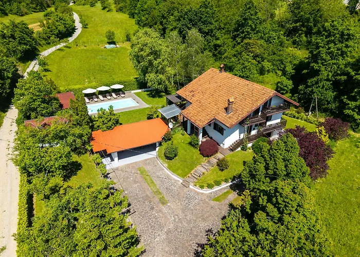 Bella, With Heated Pool Villa