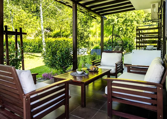 Βίλα Bella, With Heated Pool Cerovlje