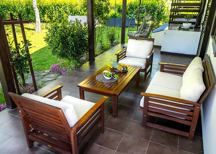 Bella, With Heated Pool * Cerovlje