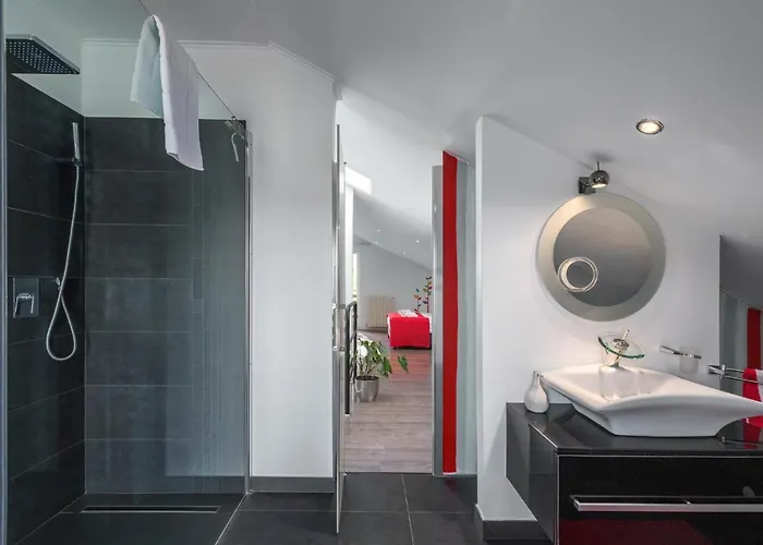 Bella, With Heated Pool Villa Cerovlje