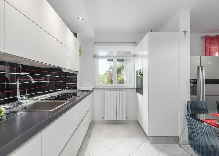 Bella, With Heated Pool Villa