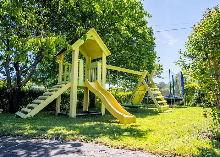 Bella, With Heated Pool Cerovlje