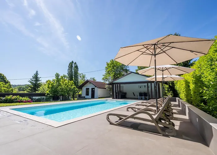 Bella, With Heated Pool Villa *